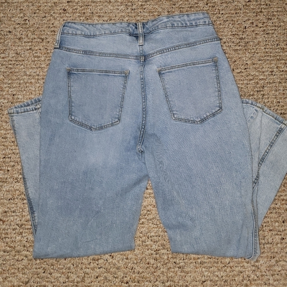 Universal Thread High Rise Slim Straight jeans - Picture 3 of 3